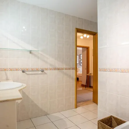 Apartment Infante Cozy 1br W Parking By Lovelystay *