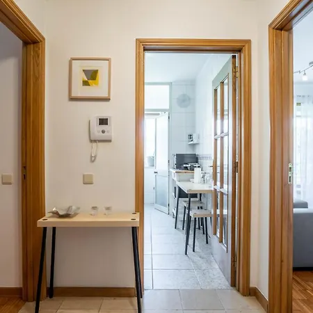 Apartment Infante Cozy 1br W Parking By Lovelystay Vila Nova de Gaia