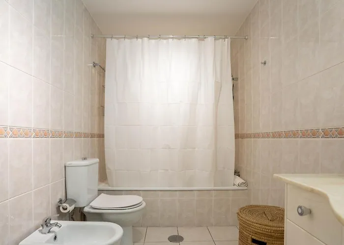 Infante Cozy 1br W Parking By Lovelystay Appartamento