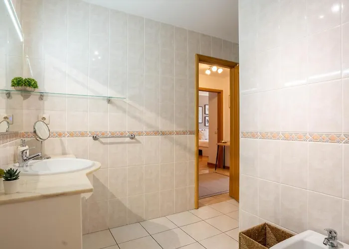 Appartamento Infante Cozy 1br W Parking By Lovelystay *