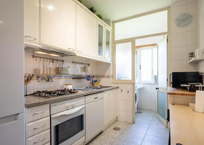 Infante Cozy 1br W Parking By Lovelystay Appartamento