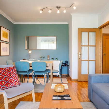 Infante Cozy 1br W Parking By Lovelystay Appartement