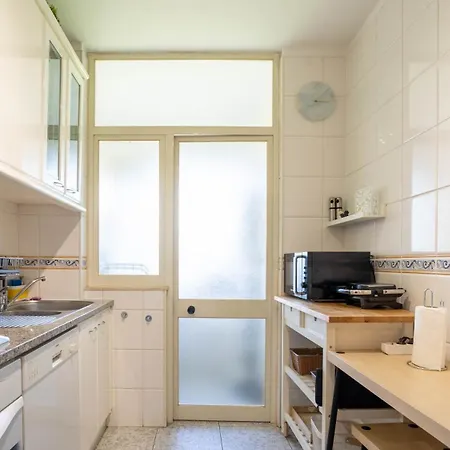 Апартаменты Infante Cozy 1br W Parking By Lovelystay