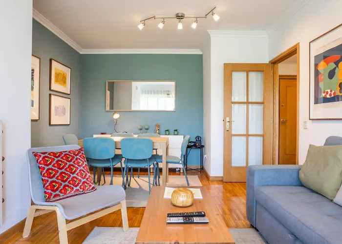 Infante Cozy 1br W Parking By Lovelystay Daire