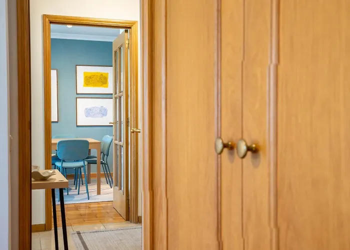 Infante Cozy 1br W Parking By Lovelystay